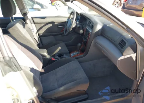 2004 Subaru Outback z USA, uszkodzony, nr VIN 4S3BH675947619330